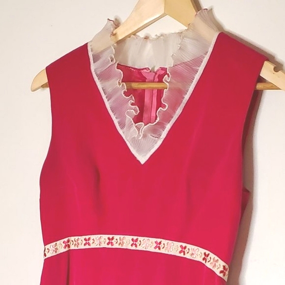 Fuchsia Floral Pink Velvet 70s Long Sleeveless Dress w Crepe Collar - Picture 4 of 13